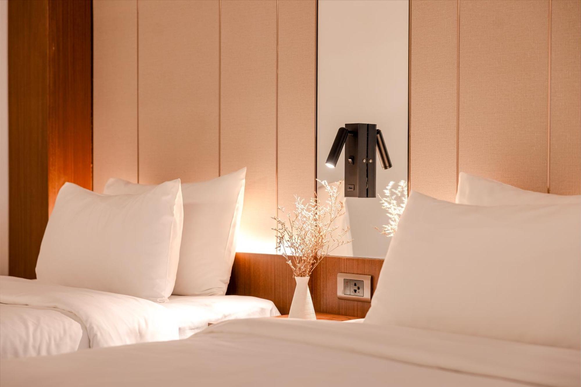 Riverside Hotel Виентиане Екстериор снимка