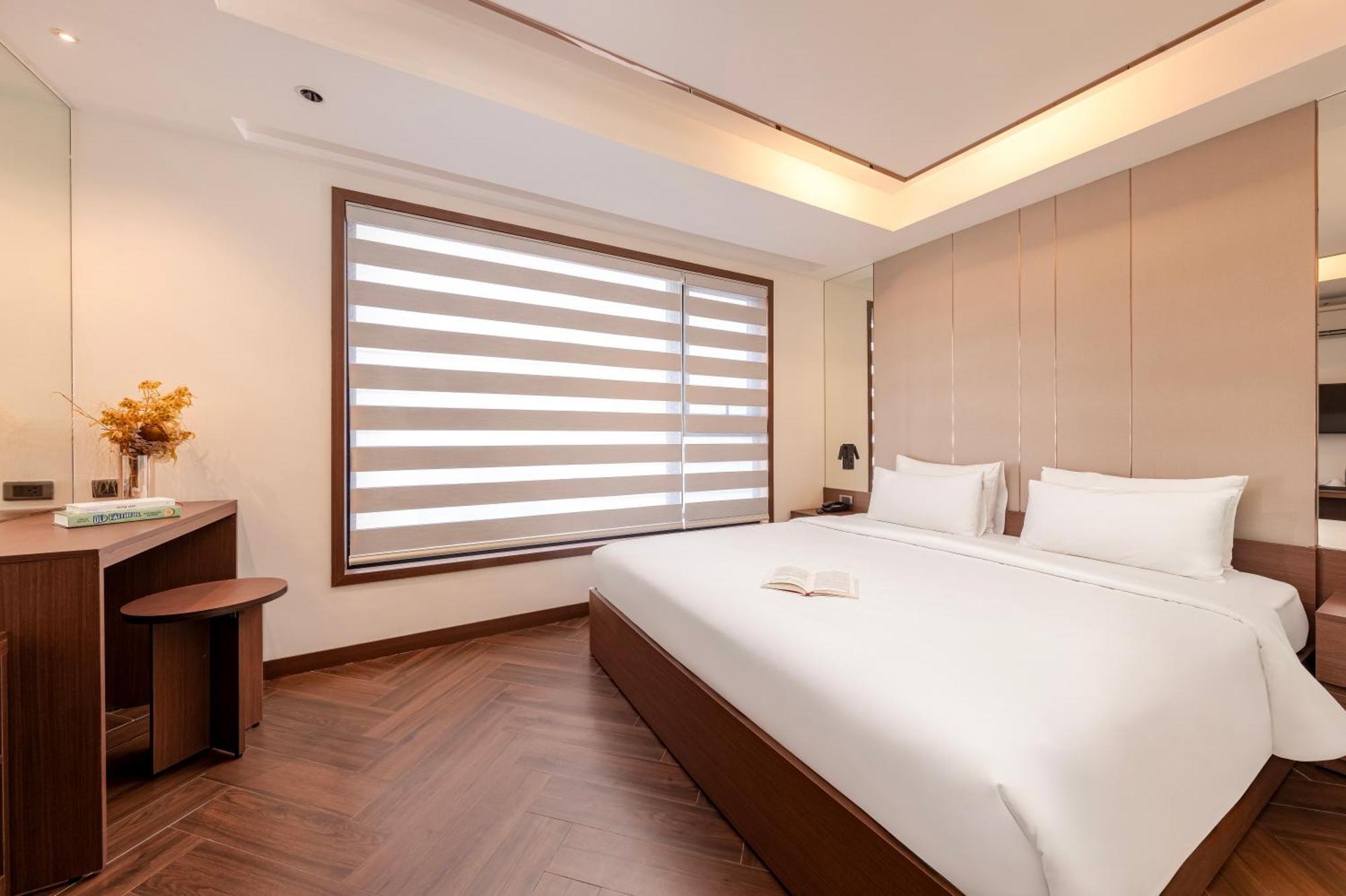 Riverside Hotel Виентиане Екстериор снимка
