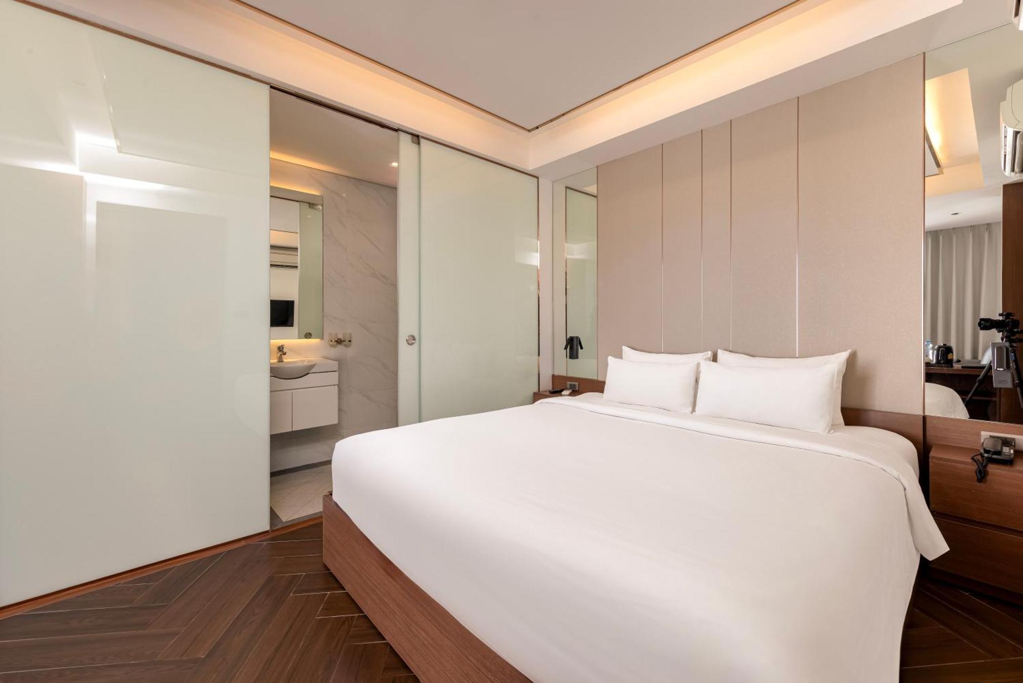 Riverside Hotel Виентиане Екстериор снимка
